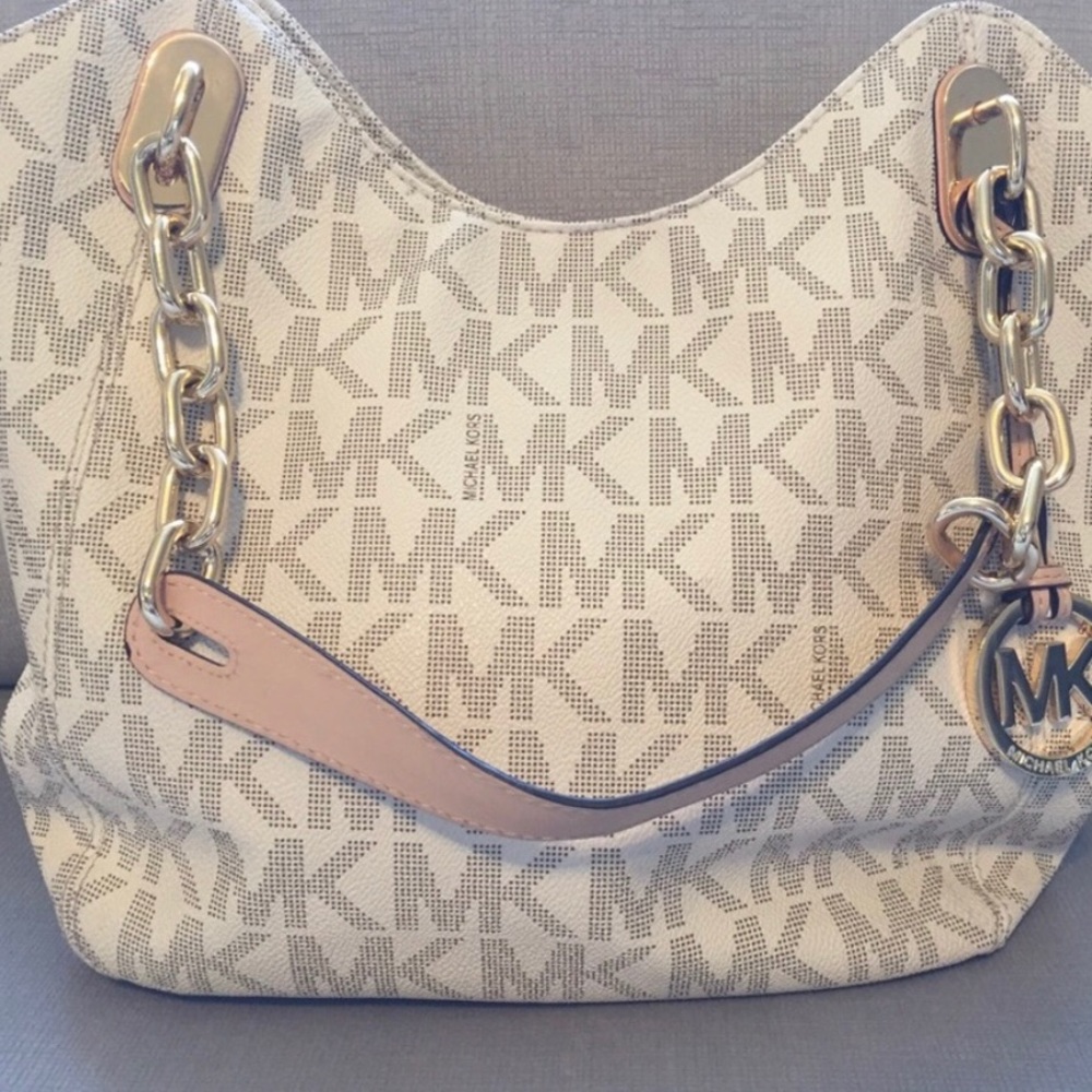 MK Lilly Vanilla Signature Tote